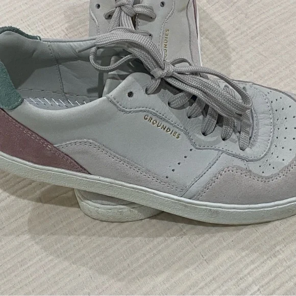 Groundies Women's Multicolor Sneakers - Picture 1 of 6